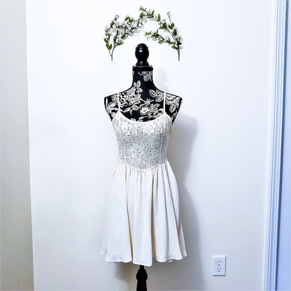 white lace dress forever 21 Forever 21 Lace-Up Corset Mini Dress White